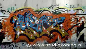 Graffiti_07052003_0005.jpg